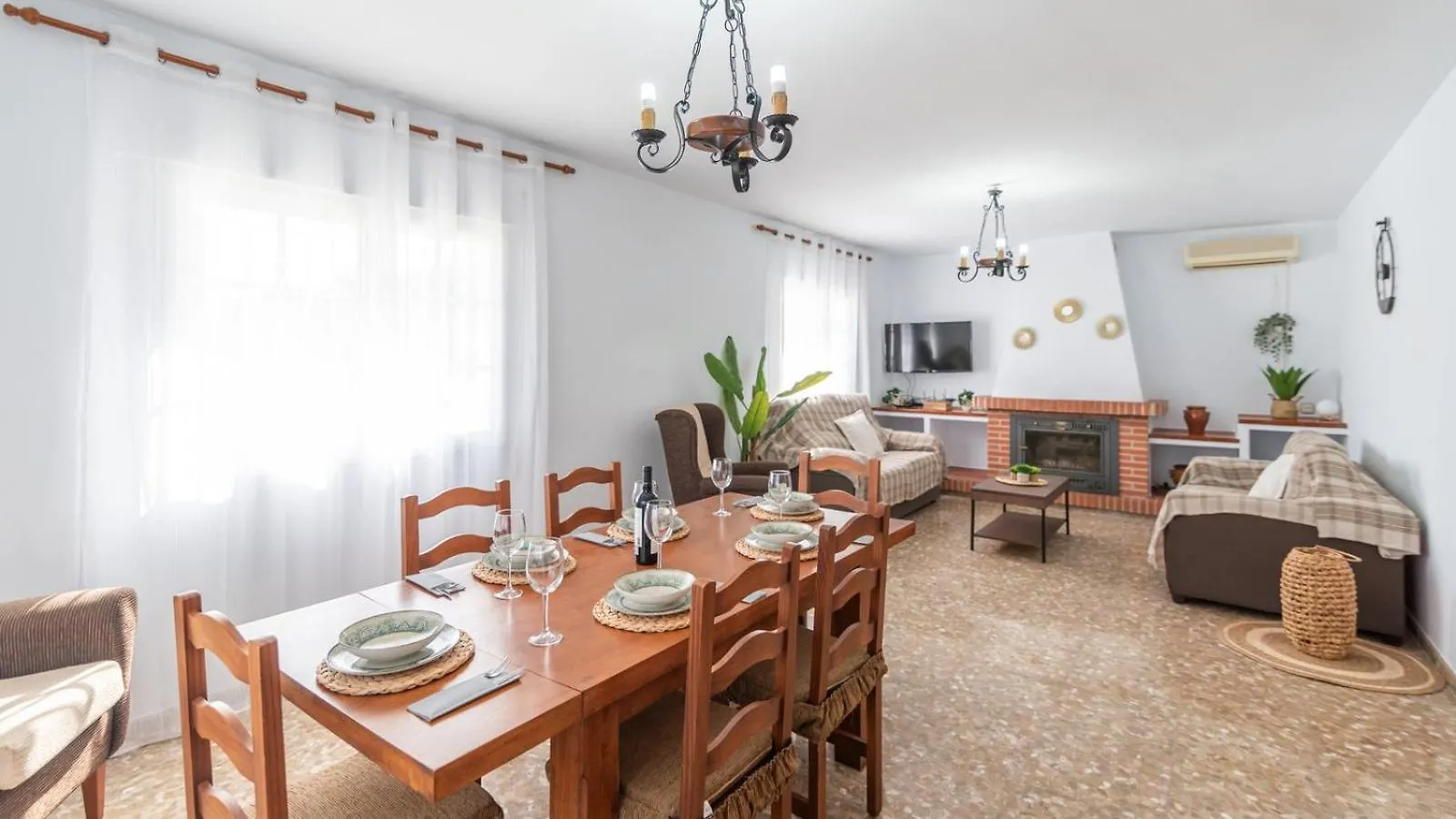 Villa Charo Sayalonga By Ruralidays Holiday home