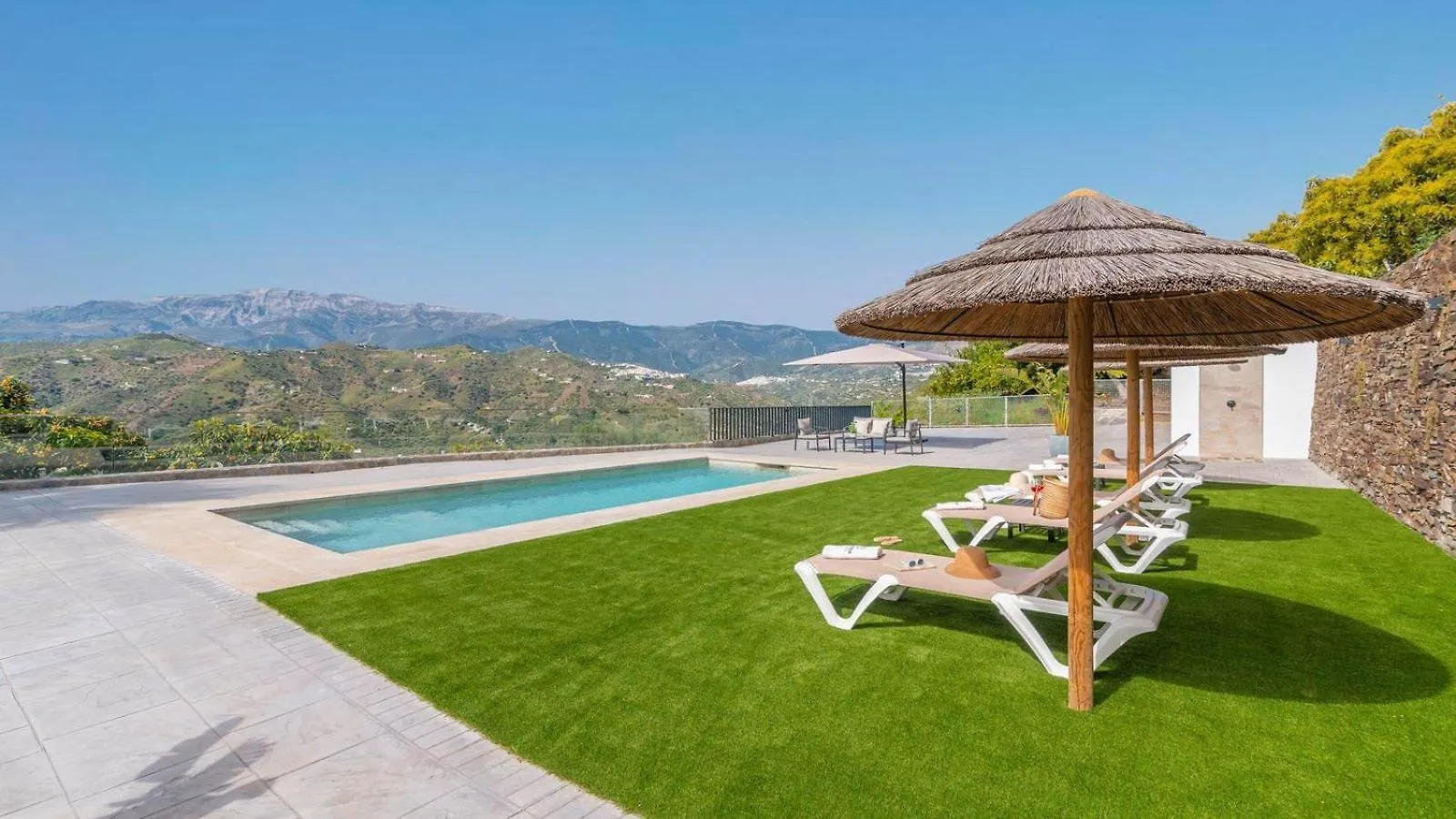 Villa Charo Sayalonga By Ruralidays Holiday home